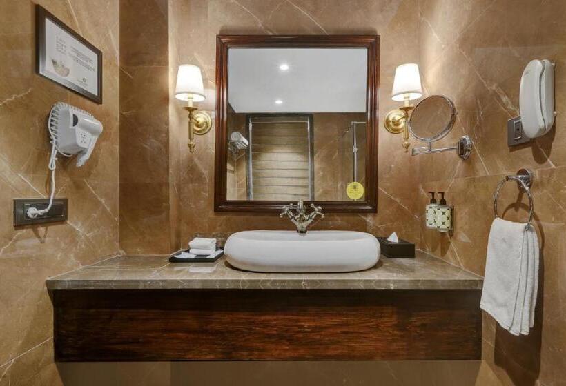 هتل Lemon Tree Premier, Dwarka