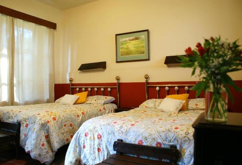 هتل Rancho El Morillo