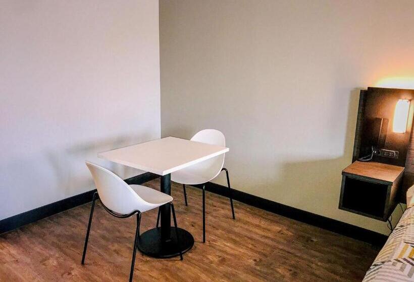 호텔 Studio 6 Dublin, Ga