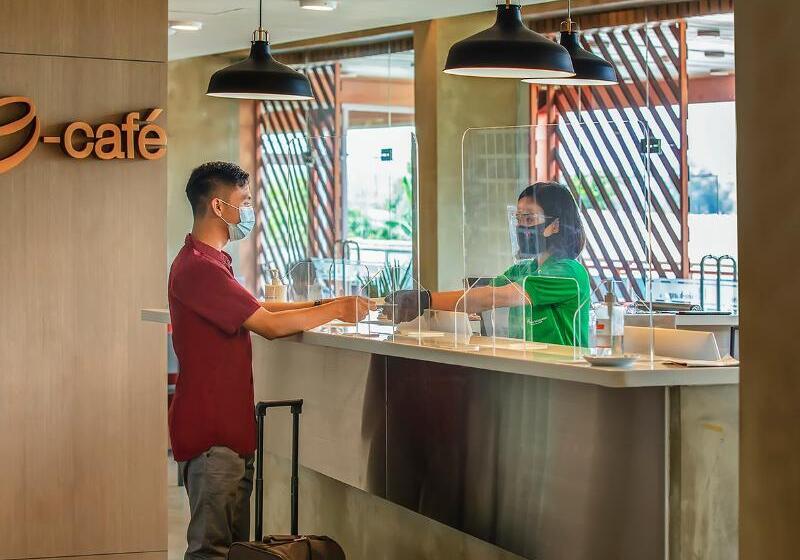 هتل Swissbelexpress Cilegon