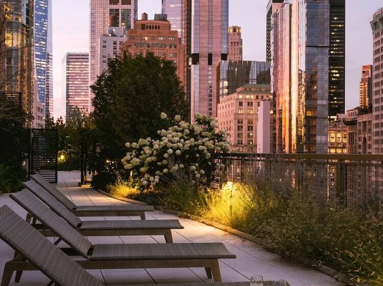 Sonder Battery Park