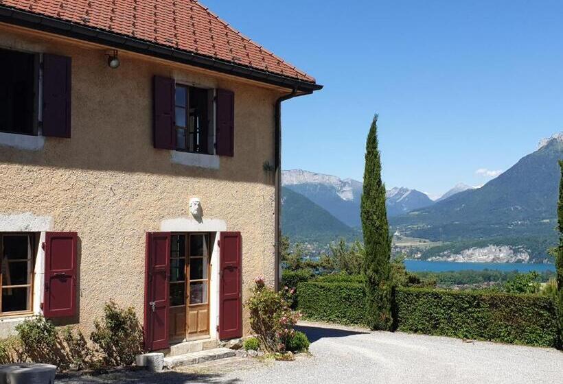 צימר Les O D Annecy