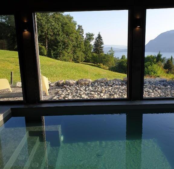 צימר Les O D Annecy