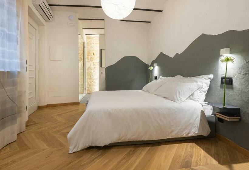 Bed and Breakfast Ognissanti Guesthouse & Suites