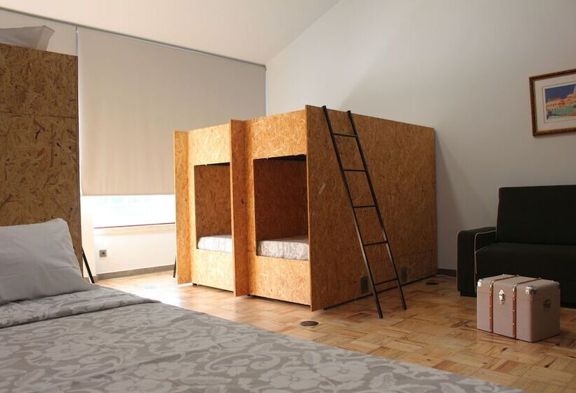 Hostel Pia Do Urso