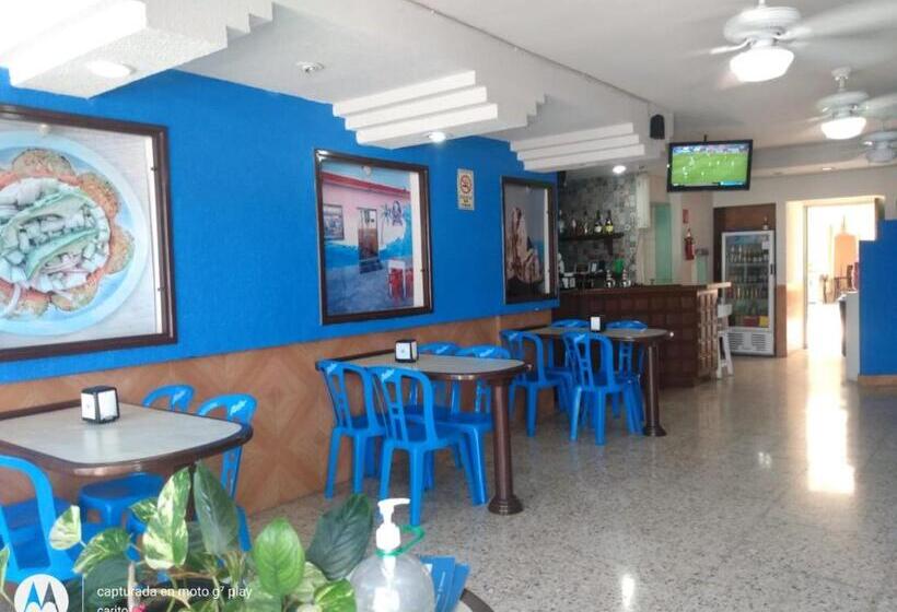 هتل Atlantico A 150 Mts De Playa Martí
