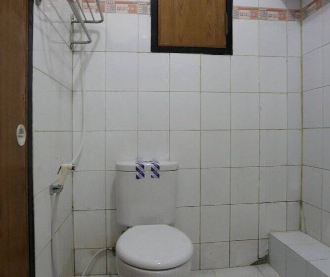فندق Oyo 3865 Wisma Niaga
