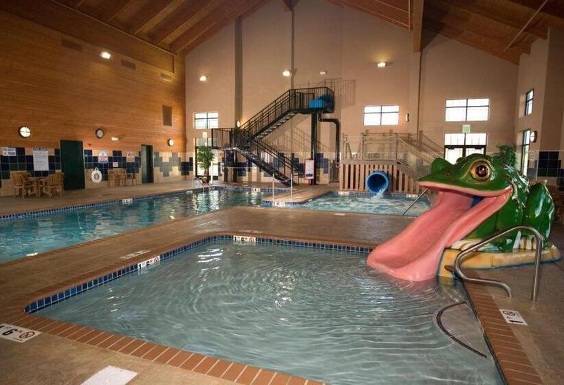 هتل Timberlake Lodge