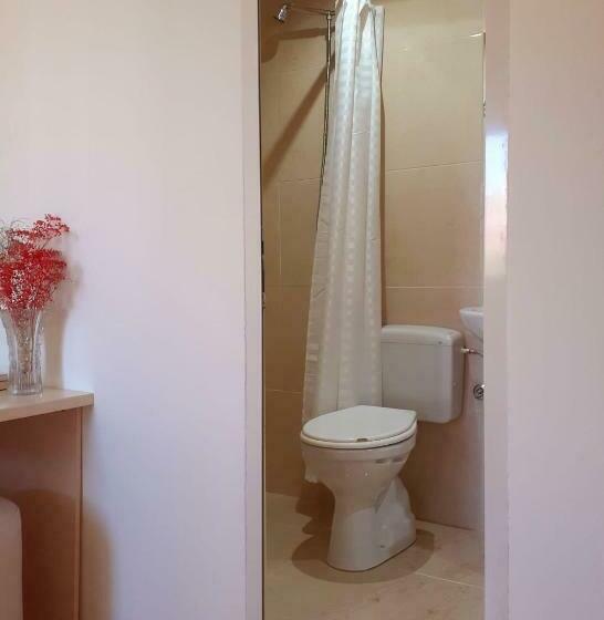 پانسیون Guest House Zadeja