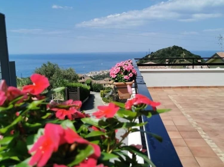 پانسیون La Terrazza Degli Dei