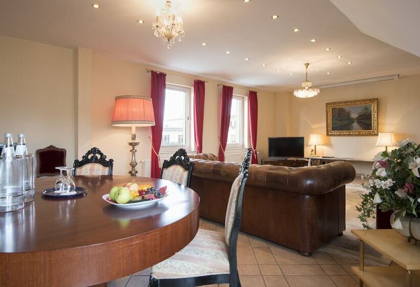 هتل Am Luisenplatz