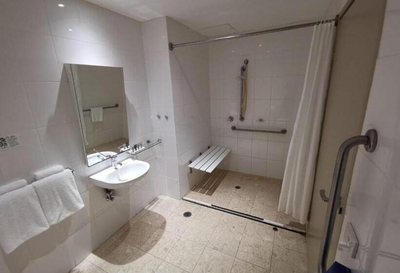 هتل Apx Darling Harbour