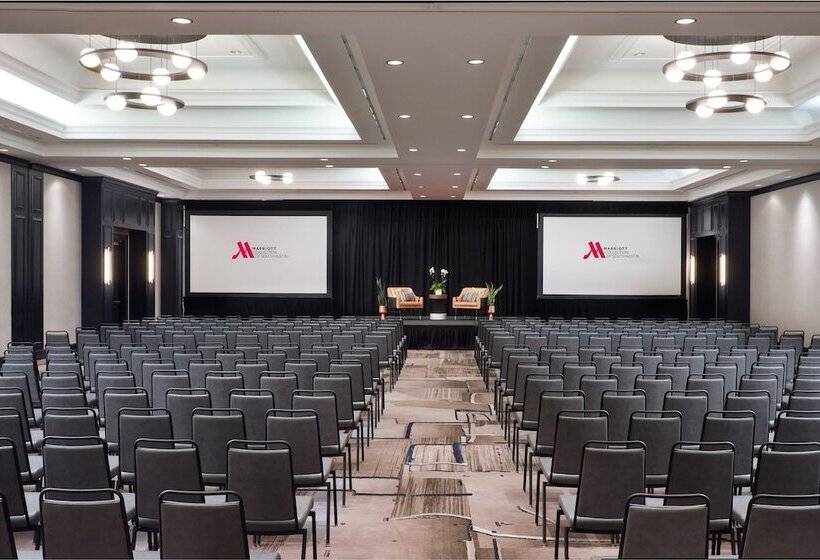 Hotel Austin Marriott South