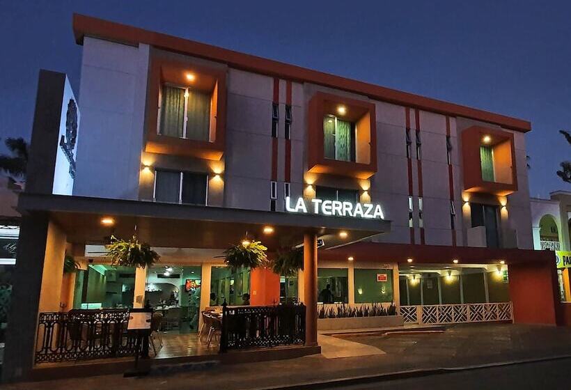 هتل Azteca Inn