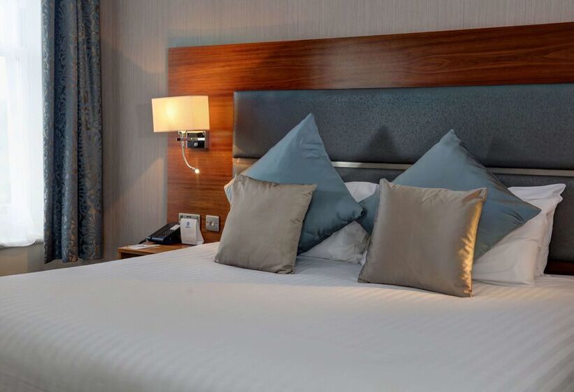 Fotos del hotel Best Western Chilworth Manor:  38