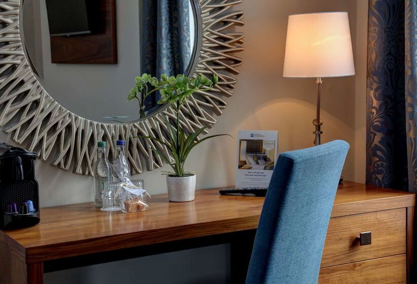 Fotos del hotel Best Western Chilworth Manor:  45