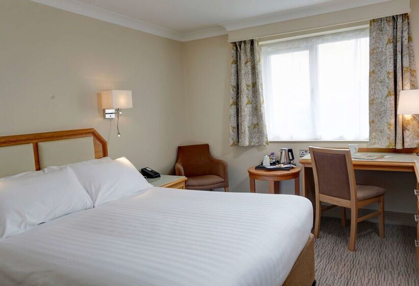 Fotos del hotel Best Western Chilworth Manor:  28