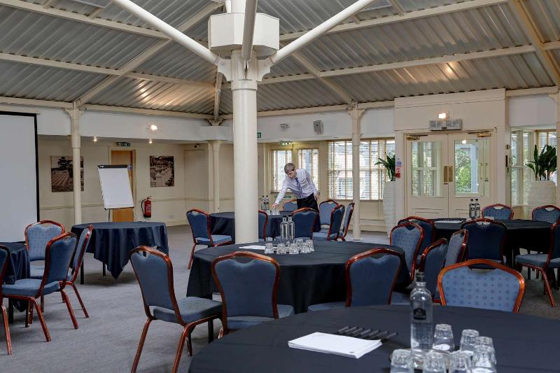 Fotos del hotel Best Western Chilworth Manor:  14