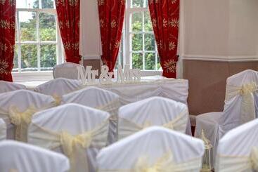 Fotos del hotel Best Western Chilworth Manor: 1 Fotos del hotel Best Western Chilworth Manor: 1