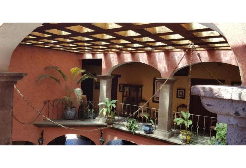 هتل Boutique Posada De Las Flores Loreto