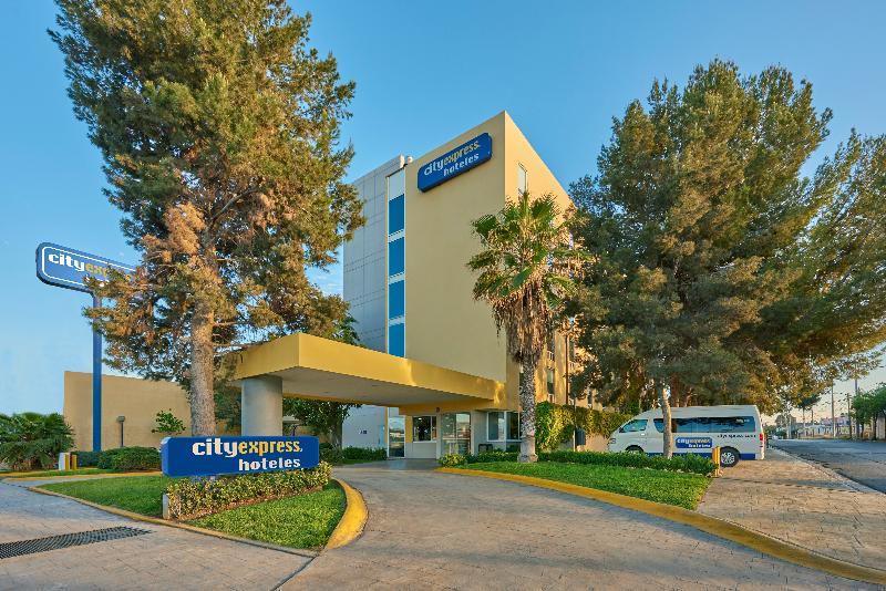 Hotel City Express Saltillo Norte