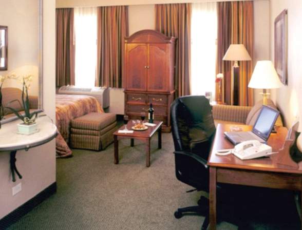 Fotos del hotel Doubletree Suites By Hilton  Saltillo:  3