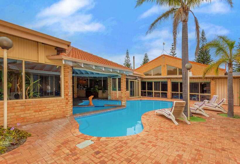 בית מלון כפרי Comfort Inn Bay Of Isles