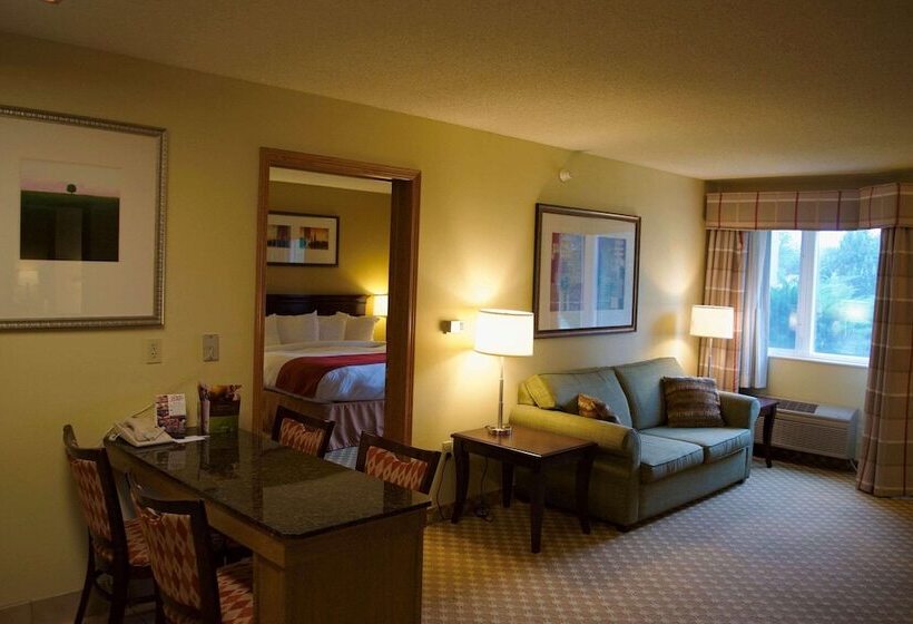 هتل Country Inn & Suites By Radisson, Lincoln North  And Conference Center, Ne