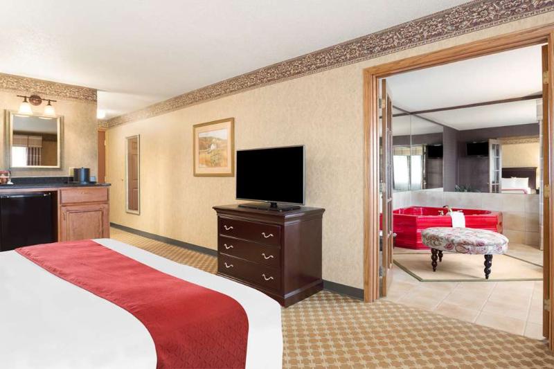 هتل Country Inn & Suites By Radisson, Lincoln North  And Conference Center, Ne