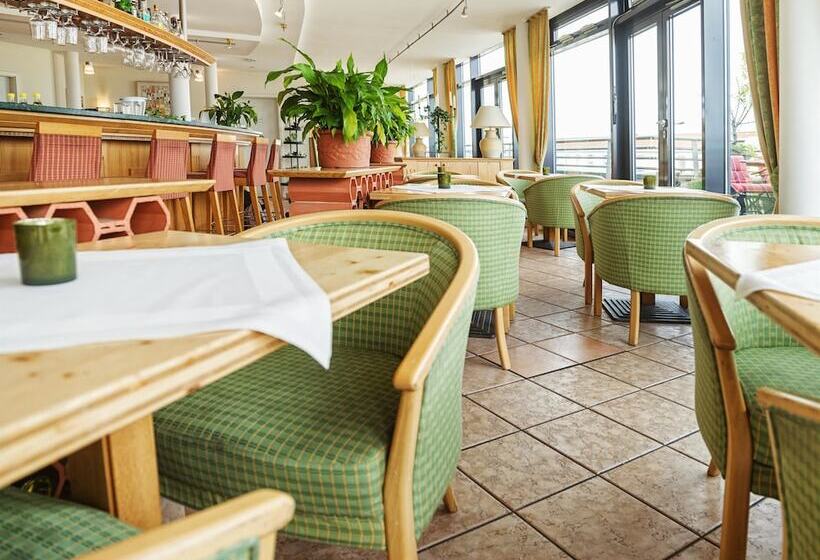 Fotos del hotel Domicil Berlin By Golden Tulip:  11