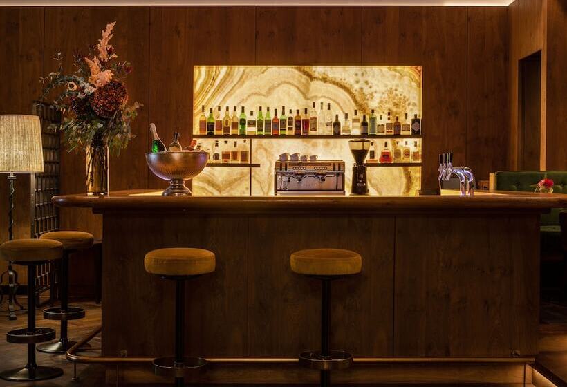 Eden Hotel Wolff