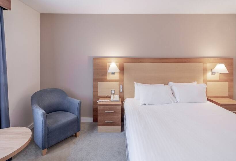 هتل Holiday Inn Bristol Airport, An Ihg