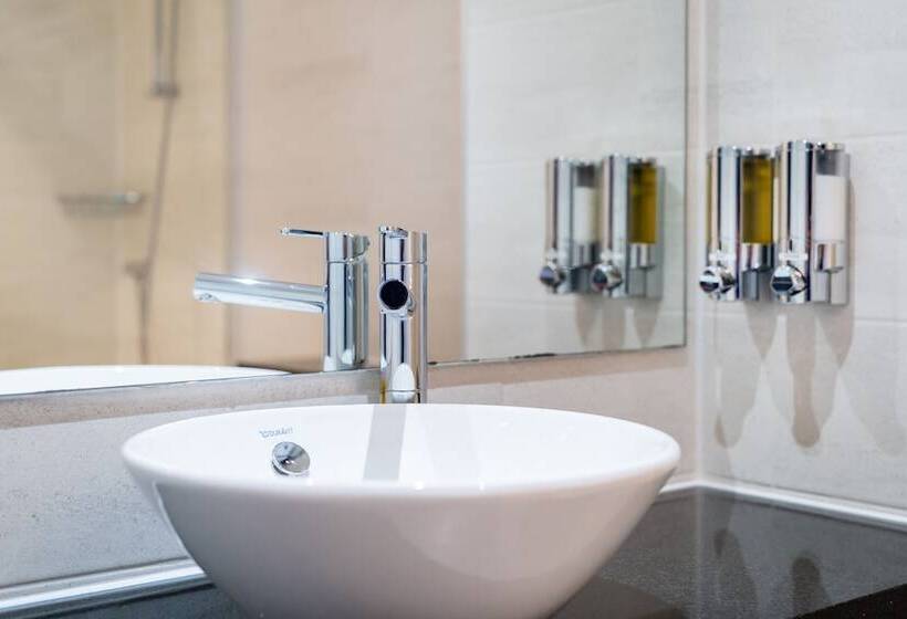هتل Holiday Inn Fareham Solent, An Ihg