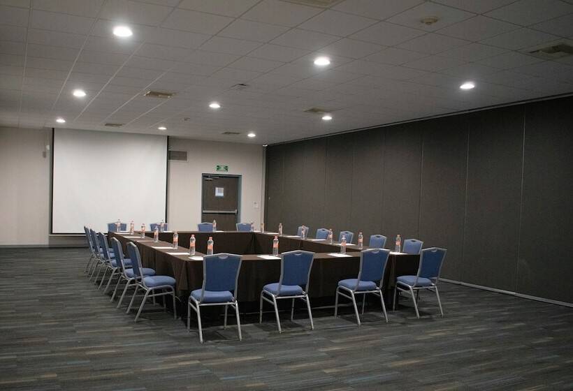 בית מלון כפרי Voco Hermosillo, An Ihg