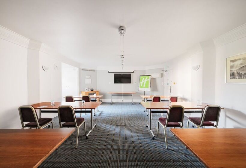 هتل Holiday Inn Leeds Brighouse, An Ihg