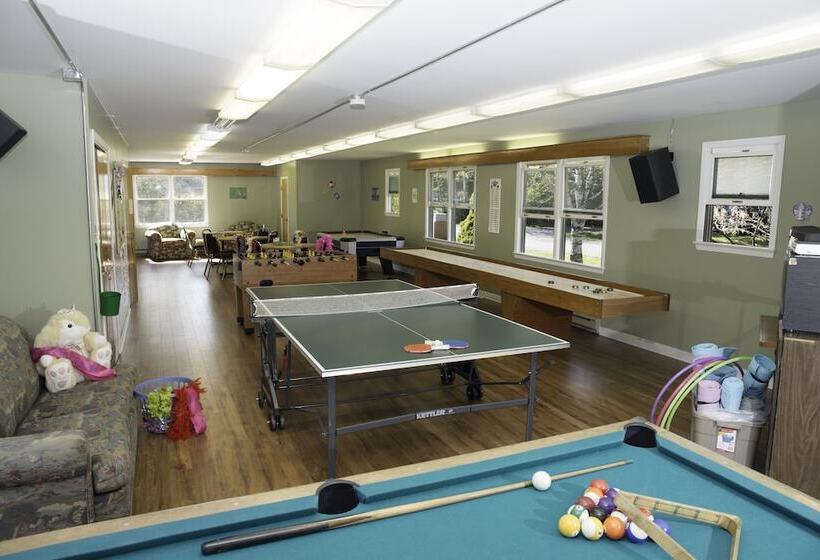 هتل Liscombe Lodge Resort And Conference Centre