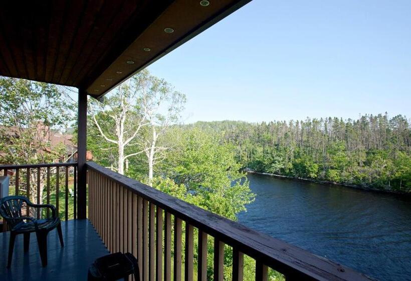 هتل Liscombe Lodge Resort And Conference Centre