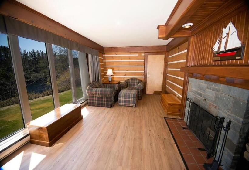 هتل Liscombe Lodge Resort And Conference Centre
