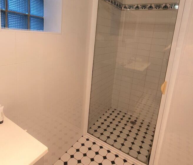 هتل The Macquarie Hobart