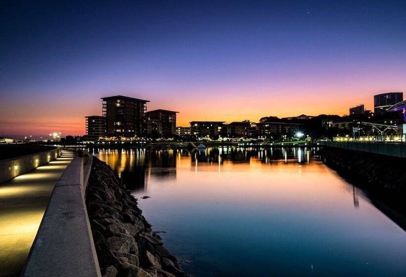 Hotel Metro Advance Apartments &  Darwin