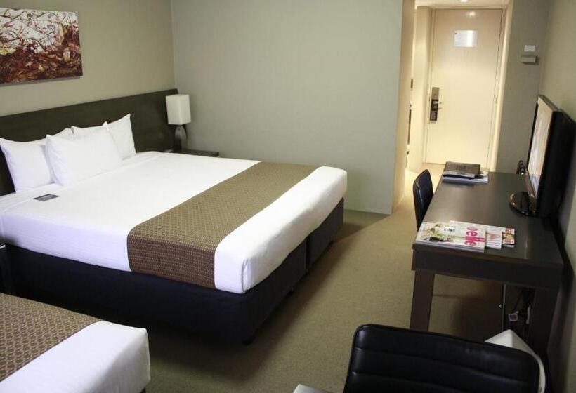 Hotel Pavilion On Northbourne