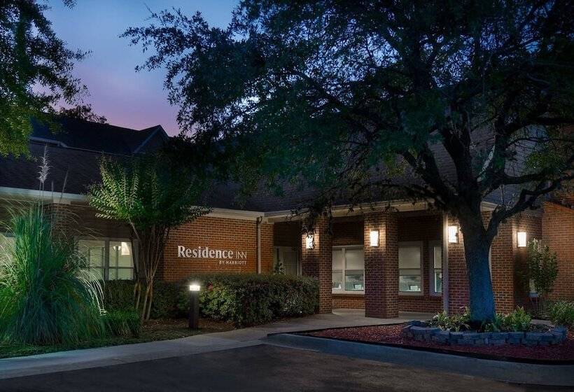 هتل Residence Inn Mobile