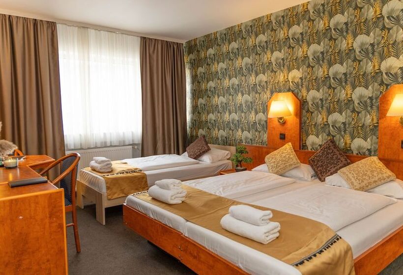 Fotos del hotel Rossija:  6