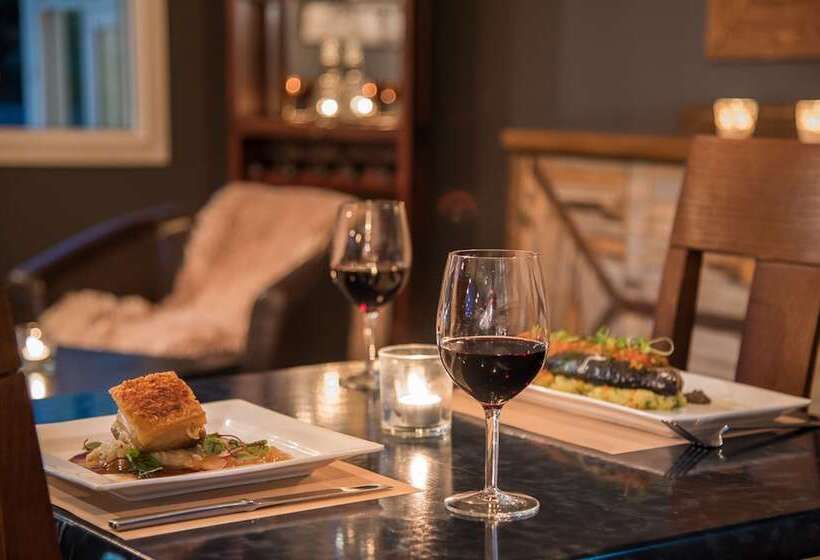 בית מלון כפרי Horizons Lake Jindabyne