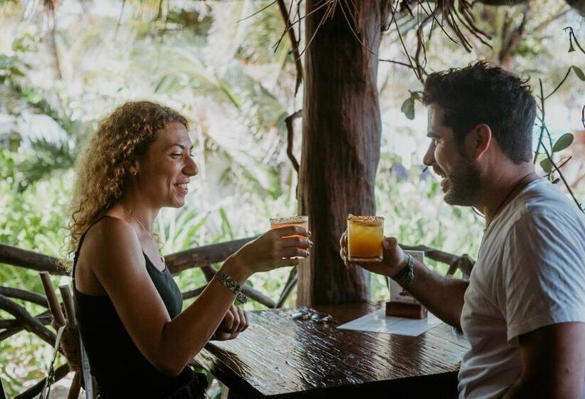 Fotos del hotel Selina Tulum:  47