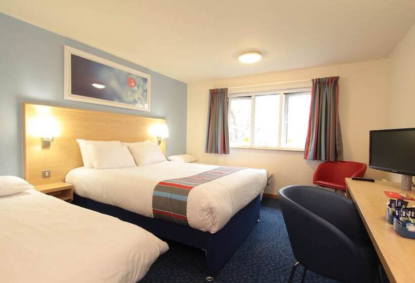 هتل Travelodge Bristol Central