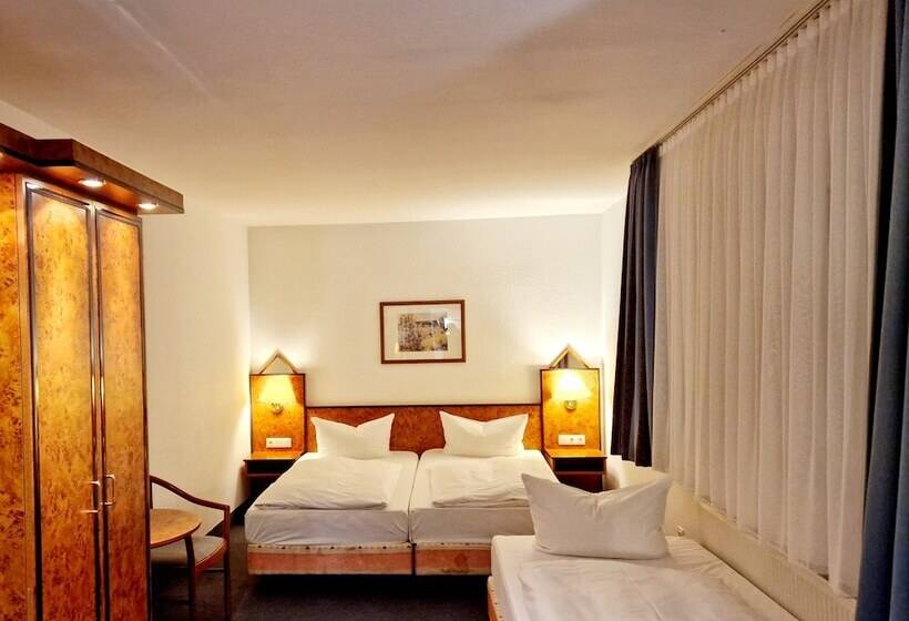 Fotos del hotel Trip Inn Hotel Minerva Frankfurt:  2