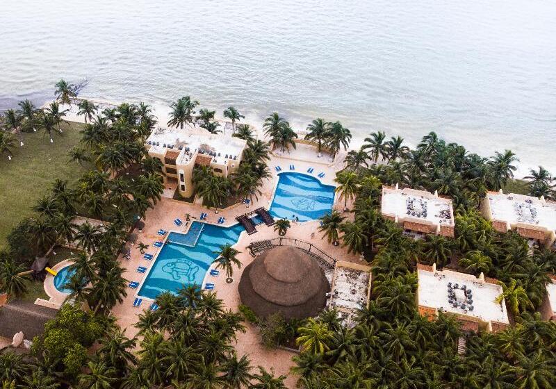فندق Reef Yucatán All Inclusive & Convention Center