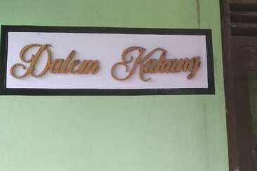 هاستل Dalem Kakung