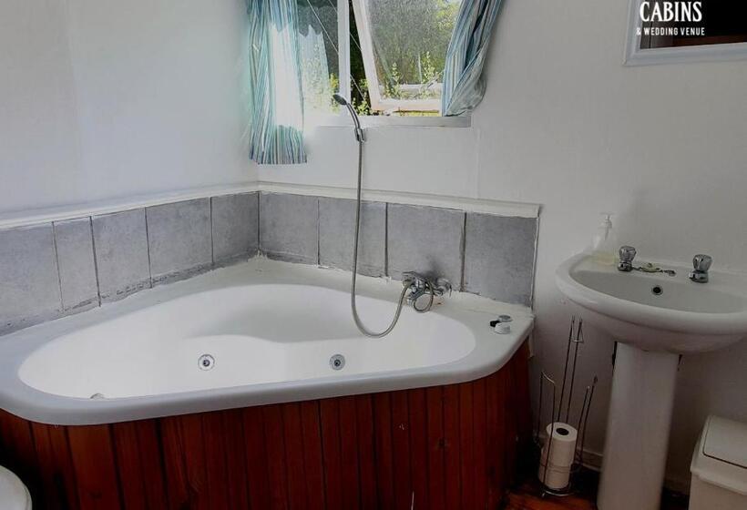 هاستل Plett Forest Cabins